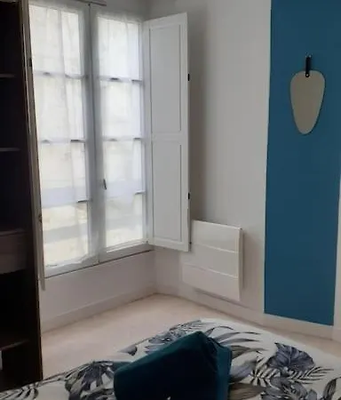 Centre Avec Garage Διαμέρισμα *