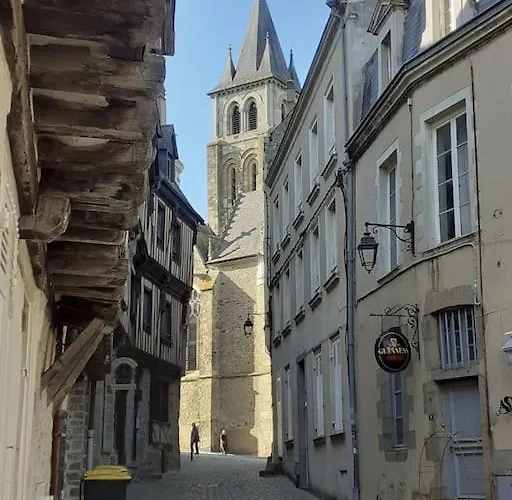 Centre Avec Garage 公寓 拉瓦勒