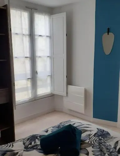 Centre Avec Garage 公寓 *