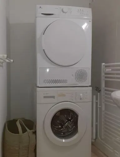 Centre Avec Garage 公寓 拉瓦勒