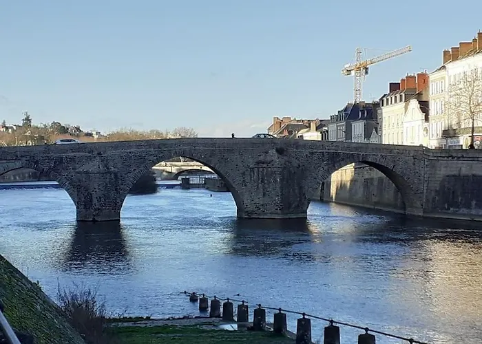 Centre Avec Garage 公寓